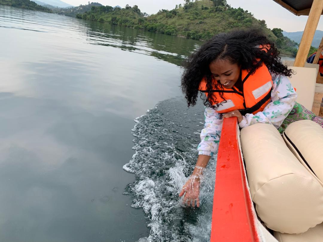 Rwanda- Lake Kivu Kayaking/Canoeing Adventure